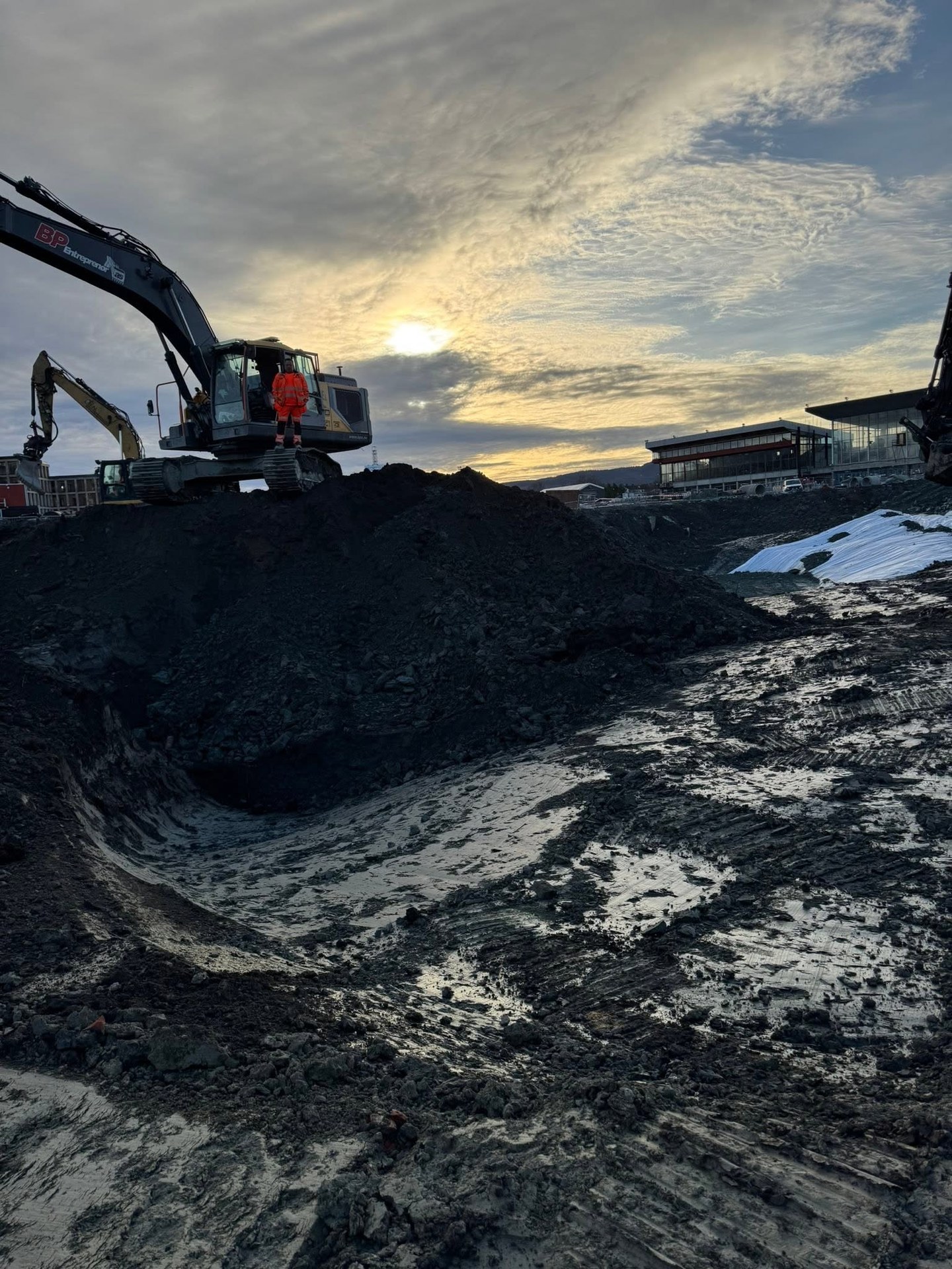 Arbeid og maskinpark hos BP Entreprenør – bilde 8